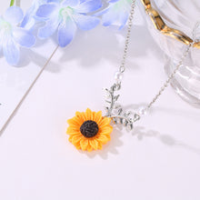 Load image into Gallery viewer, Sunflower Necklace - Silver
